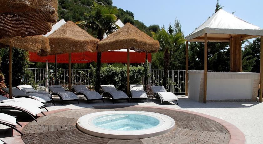 Villa Scapone Матината Екстериор снимка