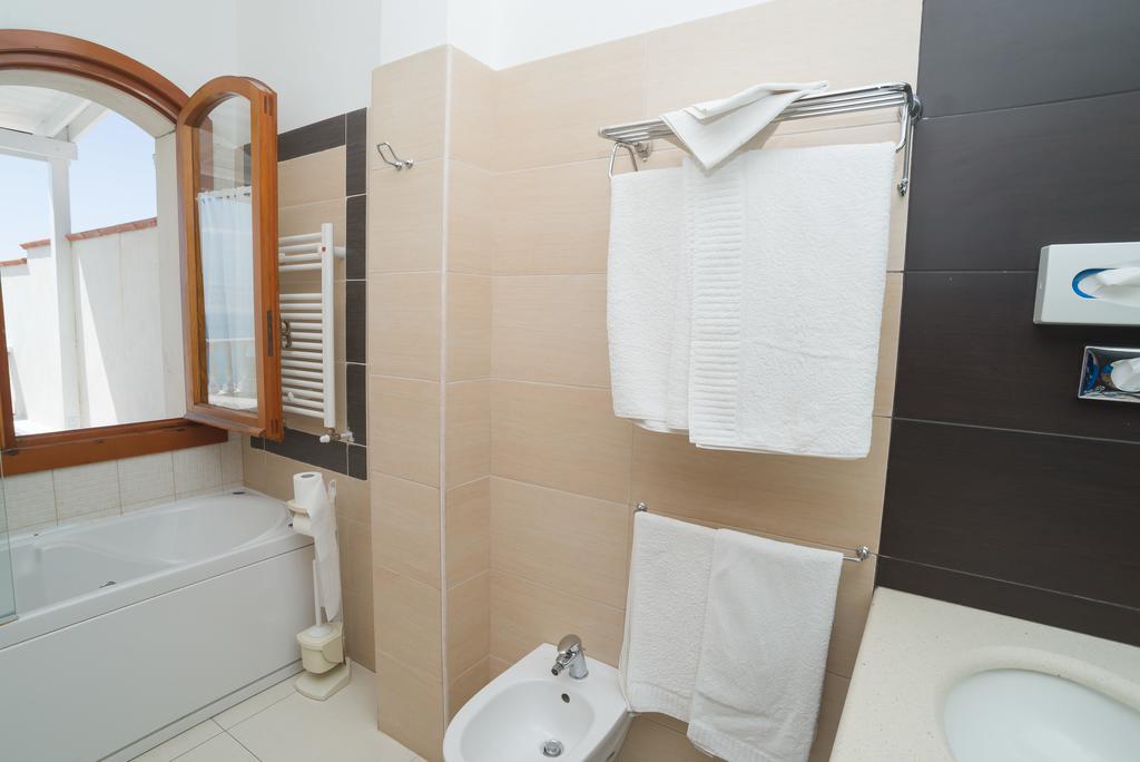 Villa Scapone Матината Екстериор снимка