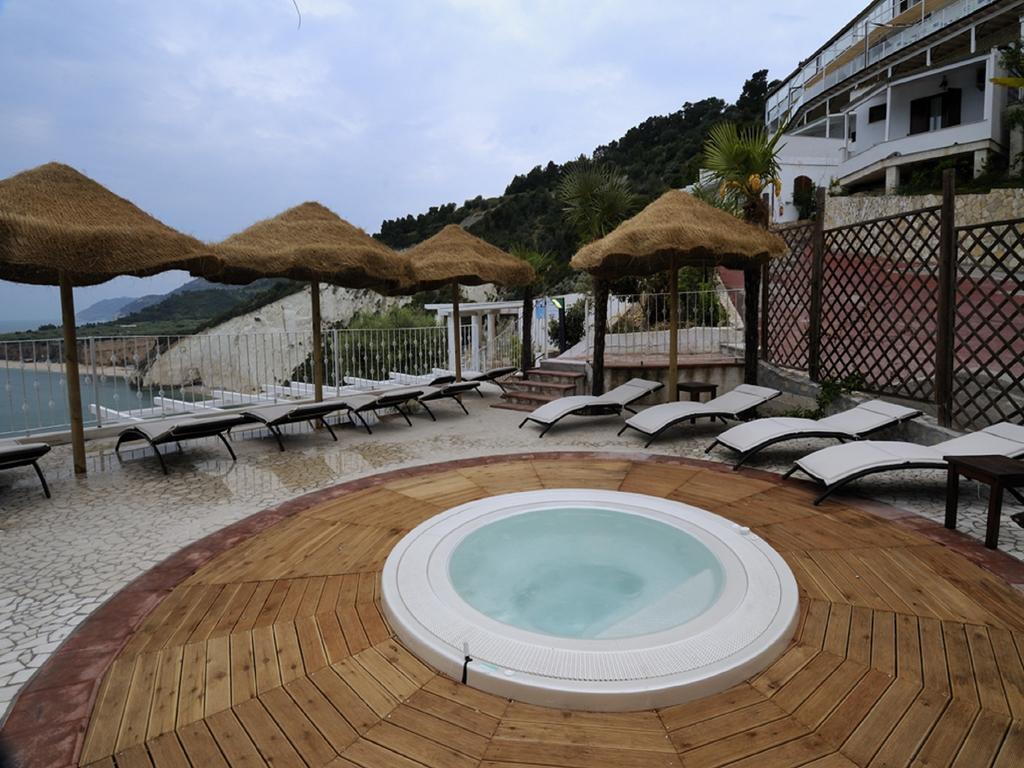 Villa Scapone Матината Екстериор снимка